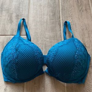 VICTORIAS SECRET BOMBSHELL BRA